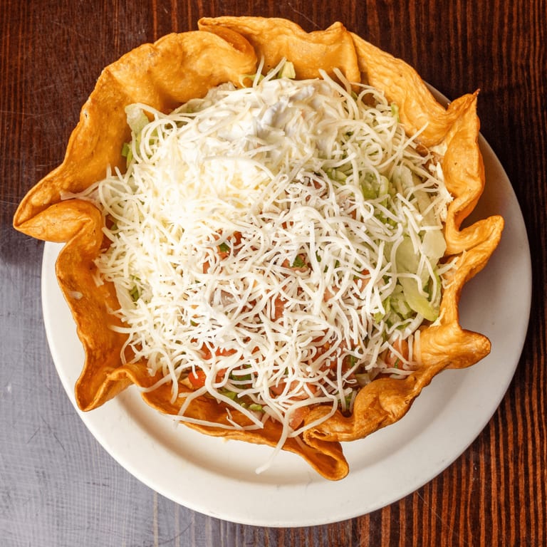 Taco Salad: A Fresh Mexican Fusion Favorite